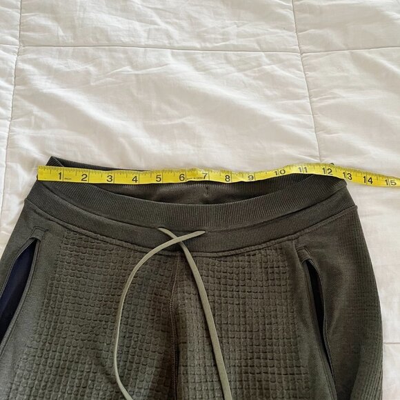 Lululemon Engineered Warmth Jogger - Picture 7 of 10